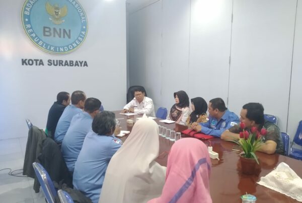 Audiensi Dewan Pengurus daerah GIAN ke BNNK Surabaya