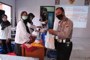 Pelaksanaan Kegiatan Donor Darah dlm rangka Pra HANI 2020 yg dihadiri Kepala BNNP Jawa Timur
