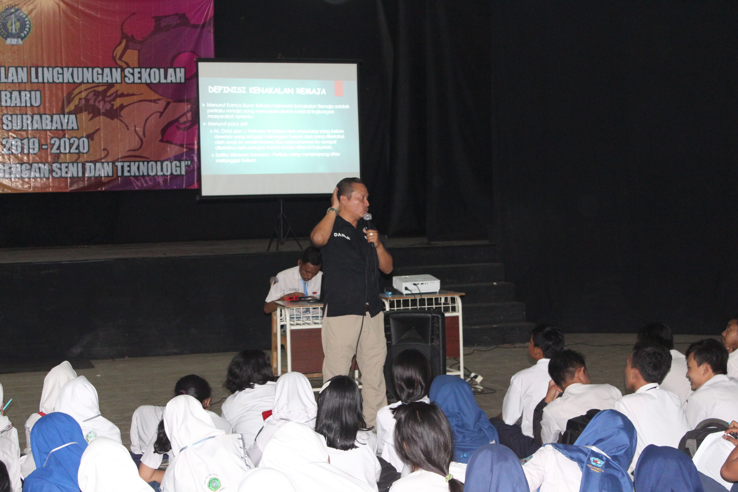 Sosialisasi P4GN dalam rangka MPLS kepada Pelajar SMKN 12 Sosialisasi P4GN dalam rangka MPLS kepada Pelajar SMKN 12