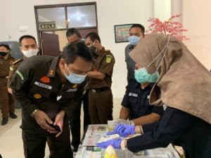Pemberdayaan Masyarakat anti Narkoba melalui Test Urine