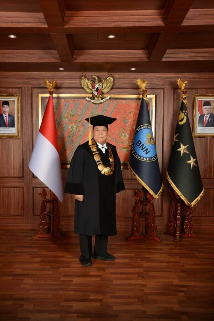 PENGUKUHAN GURU BESAR TETAP STIK LEMDIKLAT POLRI KOMJEN. POL. PROF. DR. PETRUS R .GOLOSE