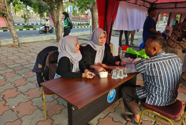 Tim Rehabilitasi BNN Kota Surabaya Hadir pada Kegiatan Pasca HANI Tahun 2024 di Universitas Negeri Surabaya Konsep Otomatis
