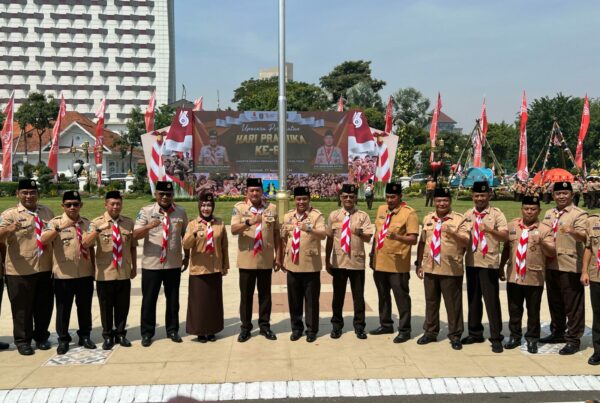 Kepala BNN Kota Surabaya Hadiri Upacara Peringatan Hari Pramuka ke-63 di Grahadi