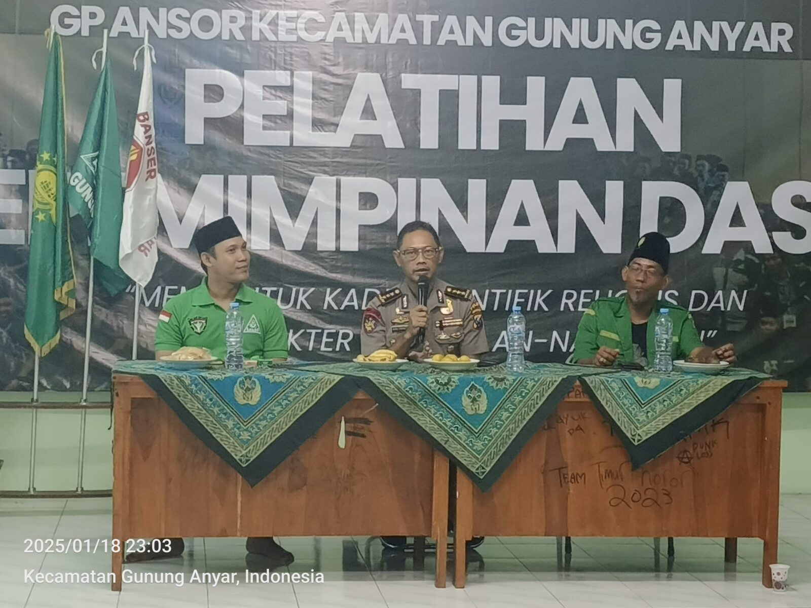 Kepala BNN Kota Surabaya Jadi Narasumber Penyuluhan P4GN pada Pelatihan Kepemimpinan Dasar GP Ansor Kepala BNN Kota Surabaya Jadi Narasumber Penyuluhan P4GN pada Pelatihan Kepemimpinan Dasar GP Ansor