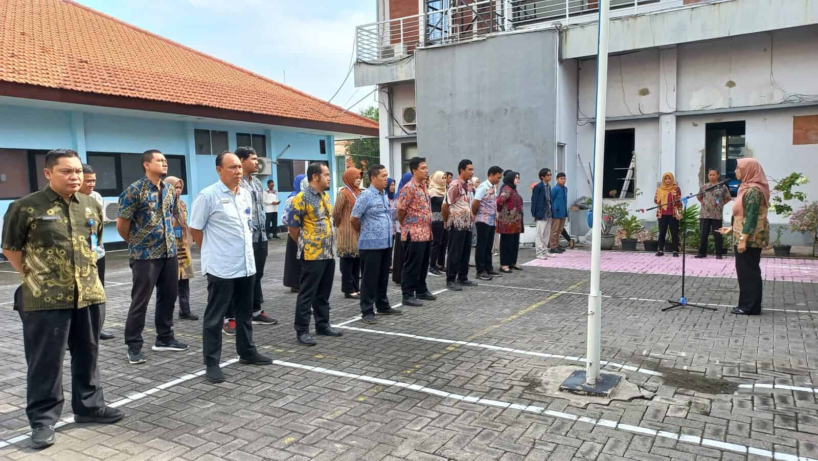Apel Pegawai BNN Kota Surabaya: Menanam Optimisme di Awal Tahun 2025