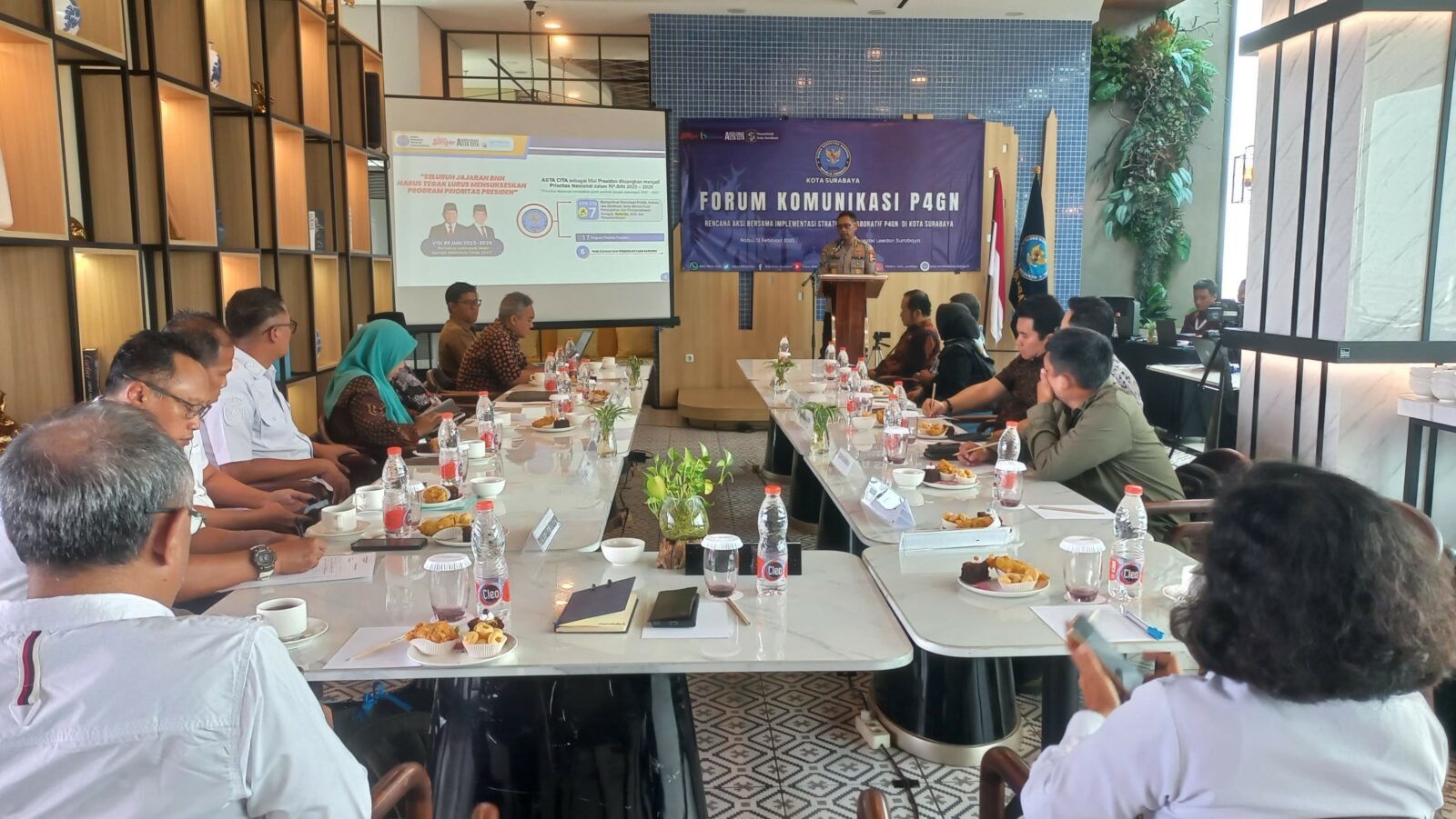 Perkuat Sinergi, BNN Kota Surabaya Gelar Rapat Forum Komunikasi (FORKOM) P4GN 2025 Perkuat Sinergi, BNN Kota Surabaya Gelar Rapat Forum Komunikasi (FORKOM) P4GN 2025