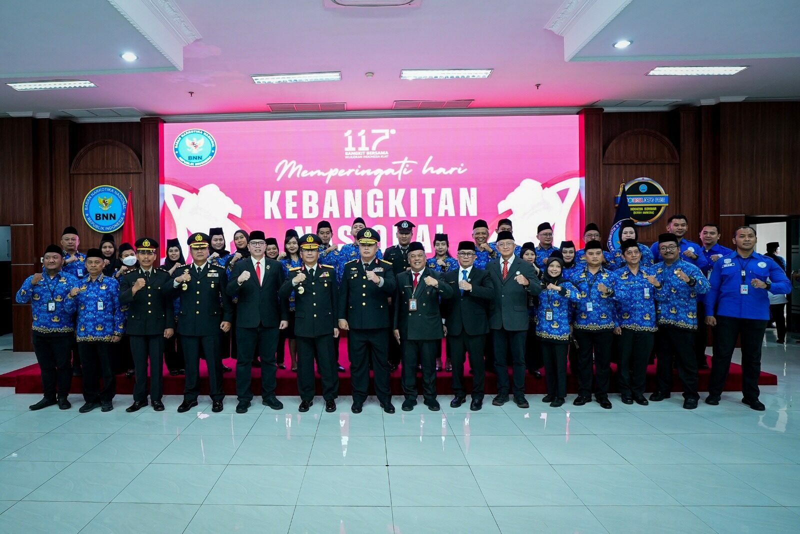 BNN GELAR PERINGATAN HARKITNAS KE-117, REFLEKSIKAN SEJARAH KEBANGKITAN BANGSA DALAM KEBERANIAN MENJAWAB TANTANGAN GLOBAL BNN GELAR PERINGATAN HARKITNAS KE-117, REFLEKSIKAN SEJARAH KEBANGKITAN BANGSA DALAM KEBERANIAN MENJAWAB TANTANGAN GLOBAL
